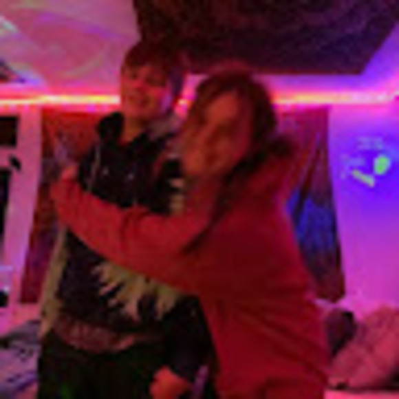 Meet your Posher, Noah - Picture 1 of 1